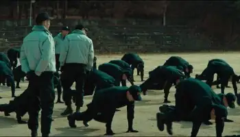 Cheong-nyeon-gyeong-chal (2017) Movie Screenshot (1)