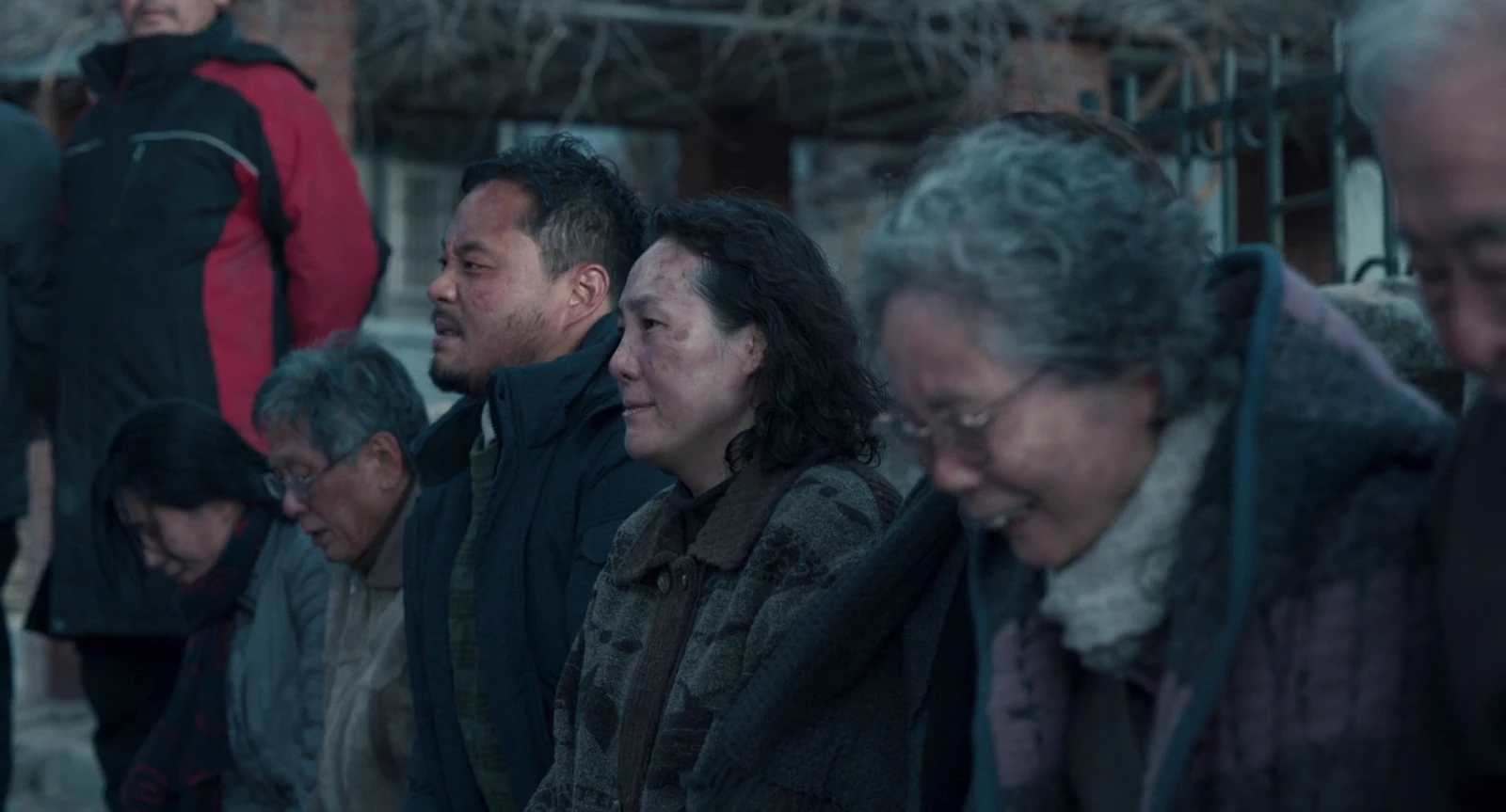 Concrete Utopia (2023) Movie Screenshot (3) Concrete Utopia (2023) Movie Screenshot (3)