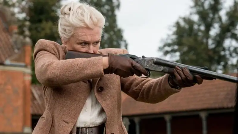 Crooked House (2018) Movie Screenshot (3) Crooked House (2018) Movie Screenshot (3)