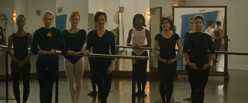 Don't Worry Darling (2022) Movie Screenshot (1) Don't Worry Darling (2022) Movie Screenshot (1)