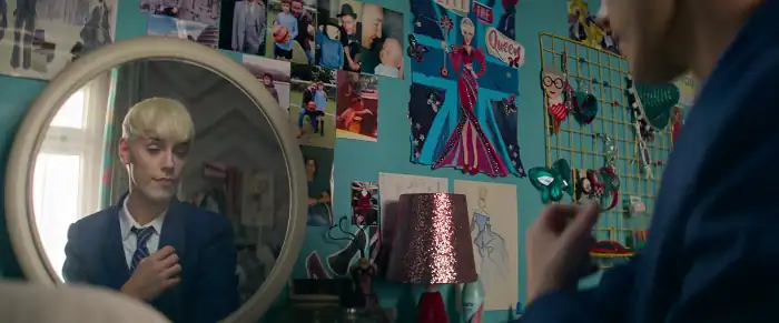 Everybody's Talking About Jamie (2021) Movie Screenshot (1) Everybody's Talking About Jamie (2021) Movie Screenshot (1)