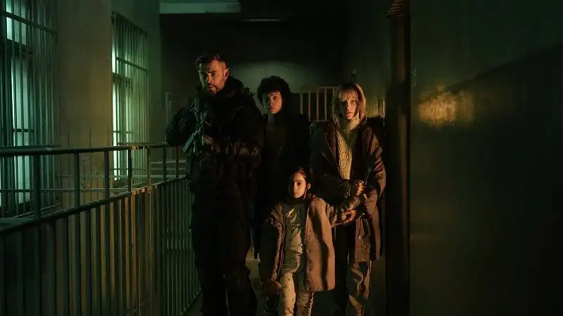 Extraction II (2023) Movie Screenshot (7)