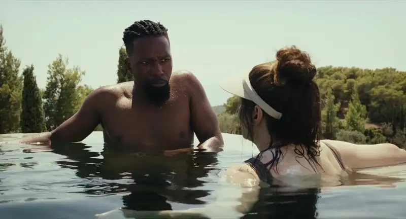 Glass Onion A Knives Out Mystery (2022) Movie Screenshot (7) Glass Onion A Knives Out Mystery (2022) Movie Screenshot (7)