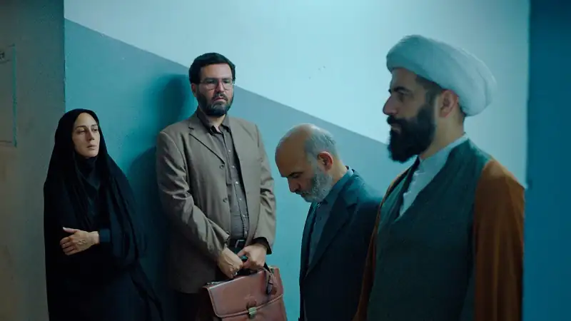 Holy Spider (2022) Movie Screenshot (1)