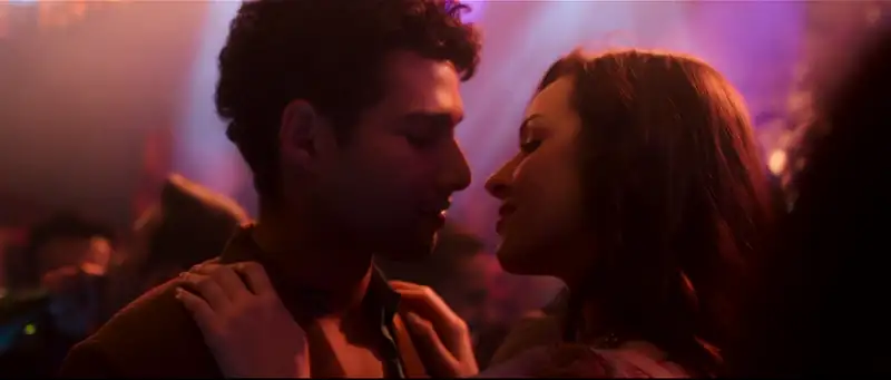 Kho Gaye Hum Kahan (2023) Movie Screenshot (4) Kho Gaye Hum Kahan (2023) Movie Screenshot (4)