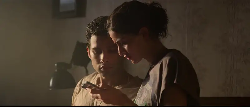 Kho Gaye Hum Kahan (2023) Movie Screenshot (6) Kho Gaye Hum Kahan (2023) Movie Screenshot (6)