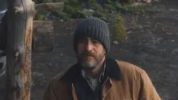 Land (2021) Movie Screenshot (3)