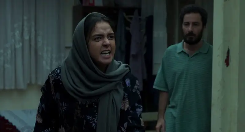 Leila's Brothers (2022) Movie Screenshot (4) Leila's Brothers (2022) Movie Screenshot (4)