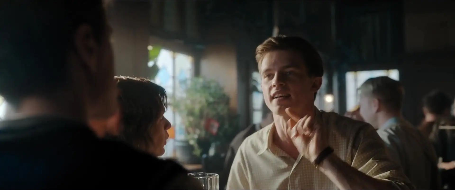 Munich The Edge of War (2022) Movie Screenshot (4) Munich The Edge of War (2022) Movie Screenshot (4)