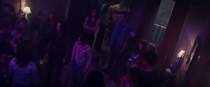 Scream (2022) Movie Screenshot (4) Scream (2022) Movie Screenshot (4)