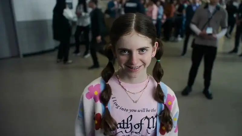 Smile 2 (2024) Movie Screenshot (4) Smile 2 (2024) Movie Screenshot (4)