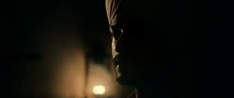 Swatantra Veer Savarkar (2024) Movie Screenshot (4)