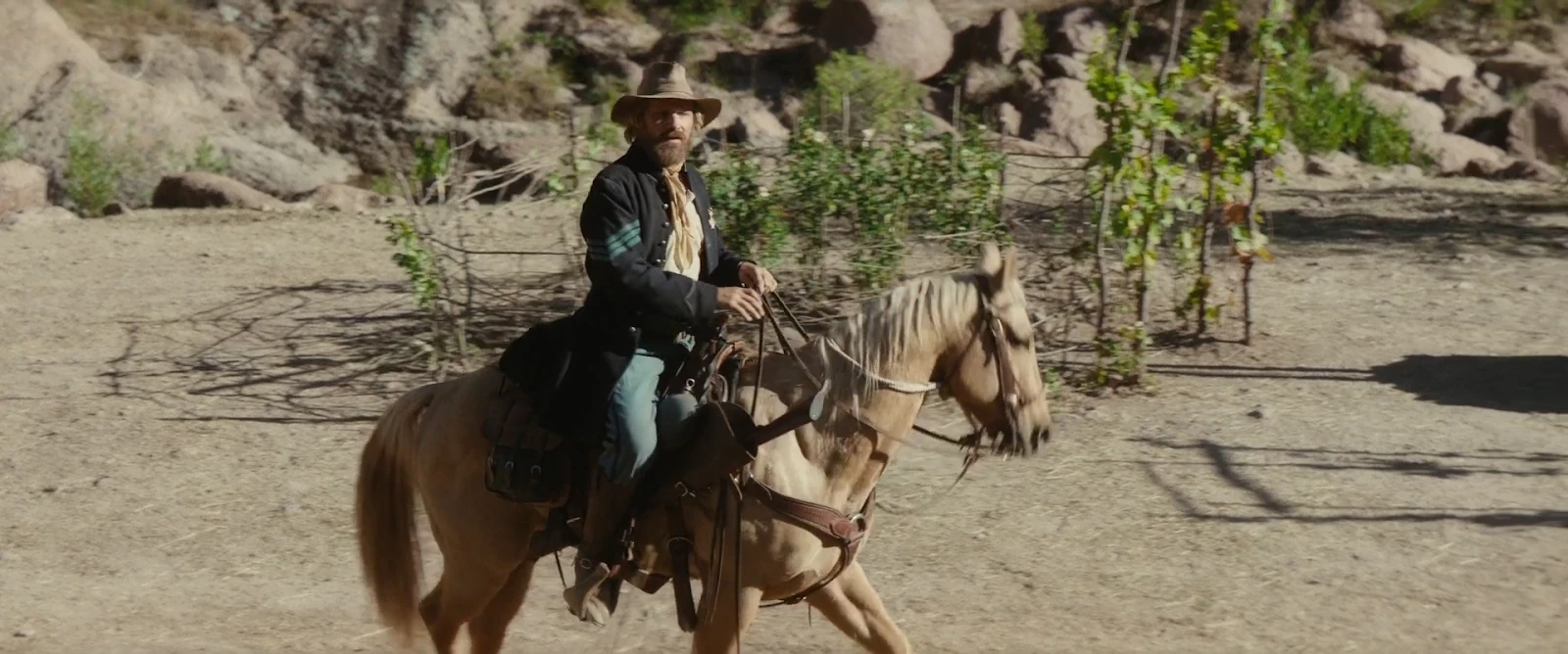 The Dead Don't Hurt (2024) Movie Screenshot (4)