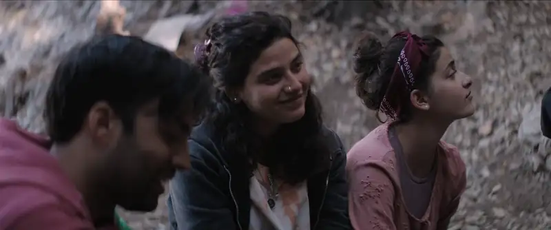 The Swimmers (2022) Movie Screenshot (6) The Swimmers (2022) Movie Screenshot (6)