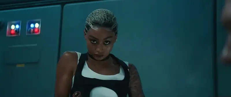 Uncharted (2022) Movie Screenshot (6)