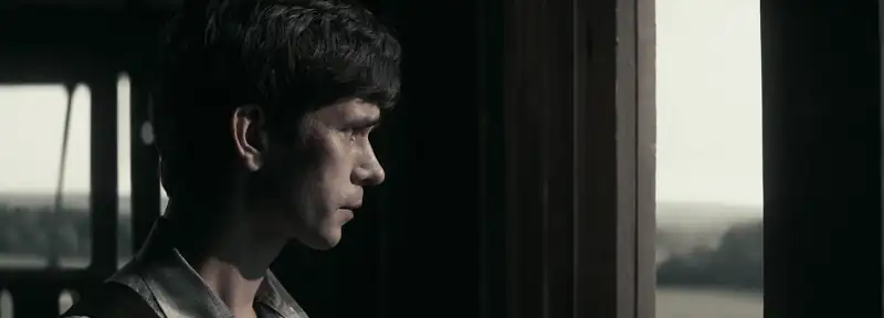 Women Talking (2023) Movie Screenshot (2) Women Talking (2023) Movie Screenshot (2)