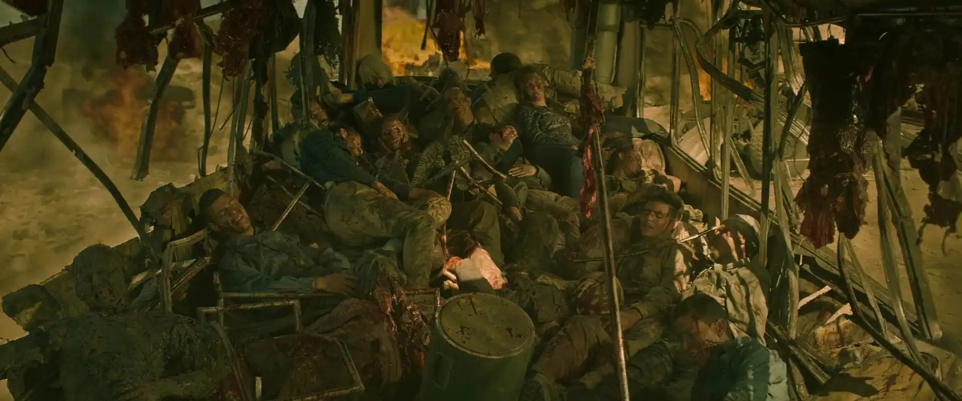 红海行动 (2018) Movie Screenshot (3) 红海行动 (2018) Movie Screenshot (3)